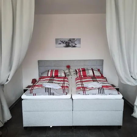 아파트 Therme Inkl Handtuecher Und Bettwaesche *